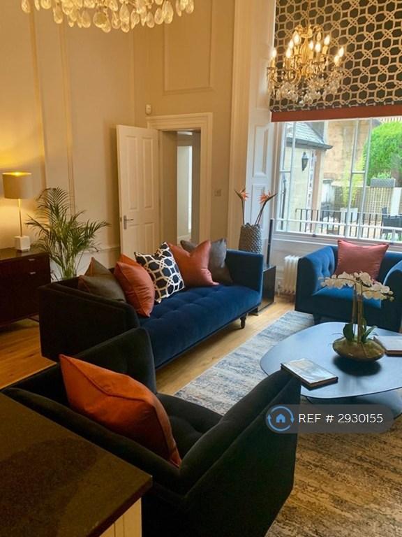 Flat Claremont Terrace in Glasgow