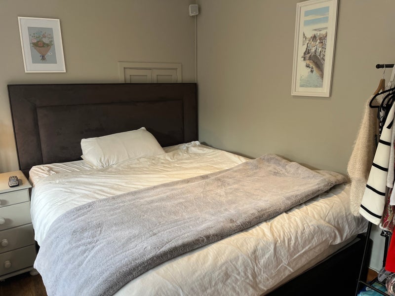 Room Parish Lane in Mid Sussex