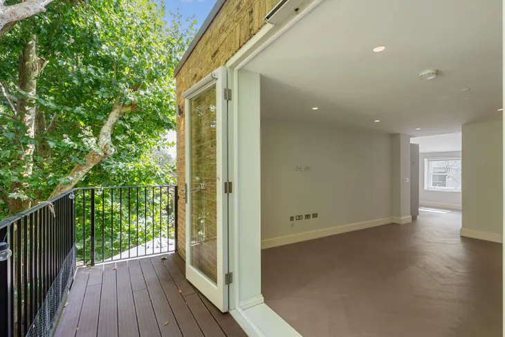 Flat Milmans Street in Greater London