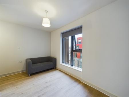 Flat Kent Street in Liverpool