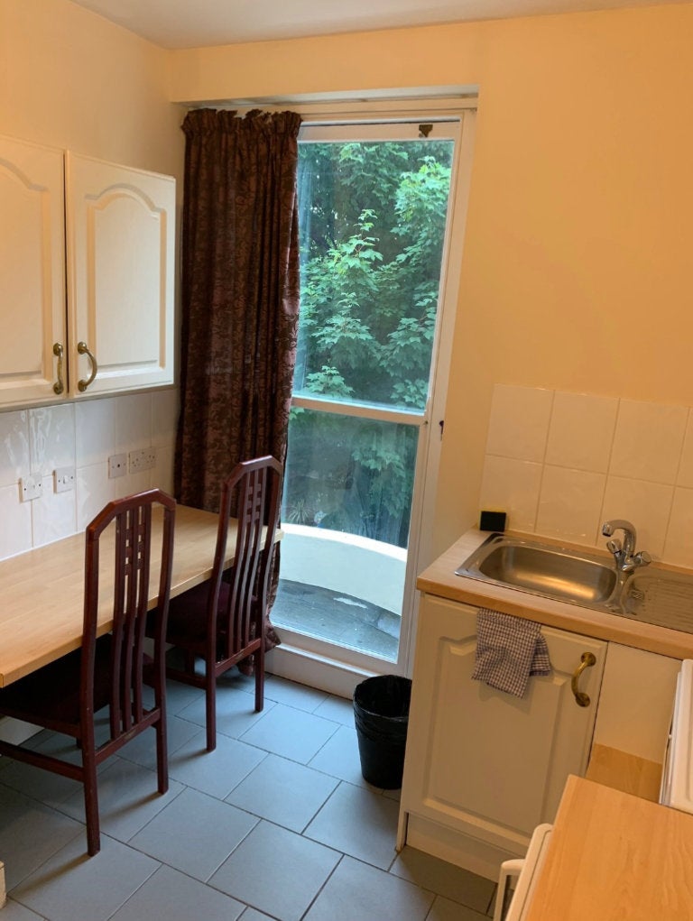 Flat Belsize Park in Greater London