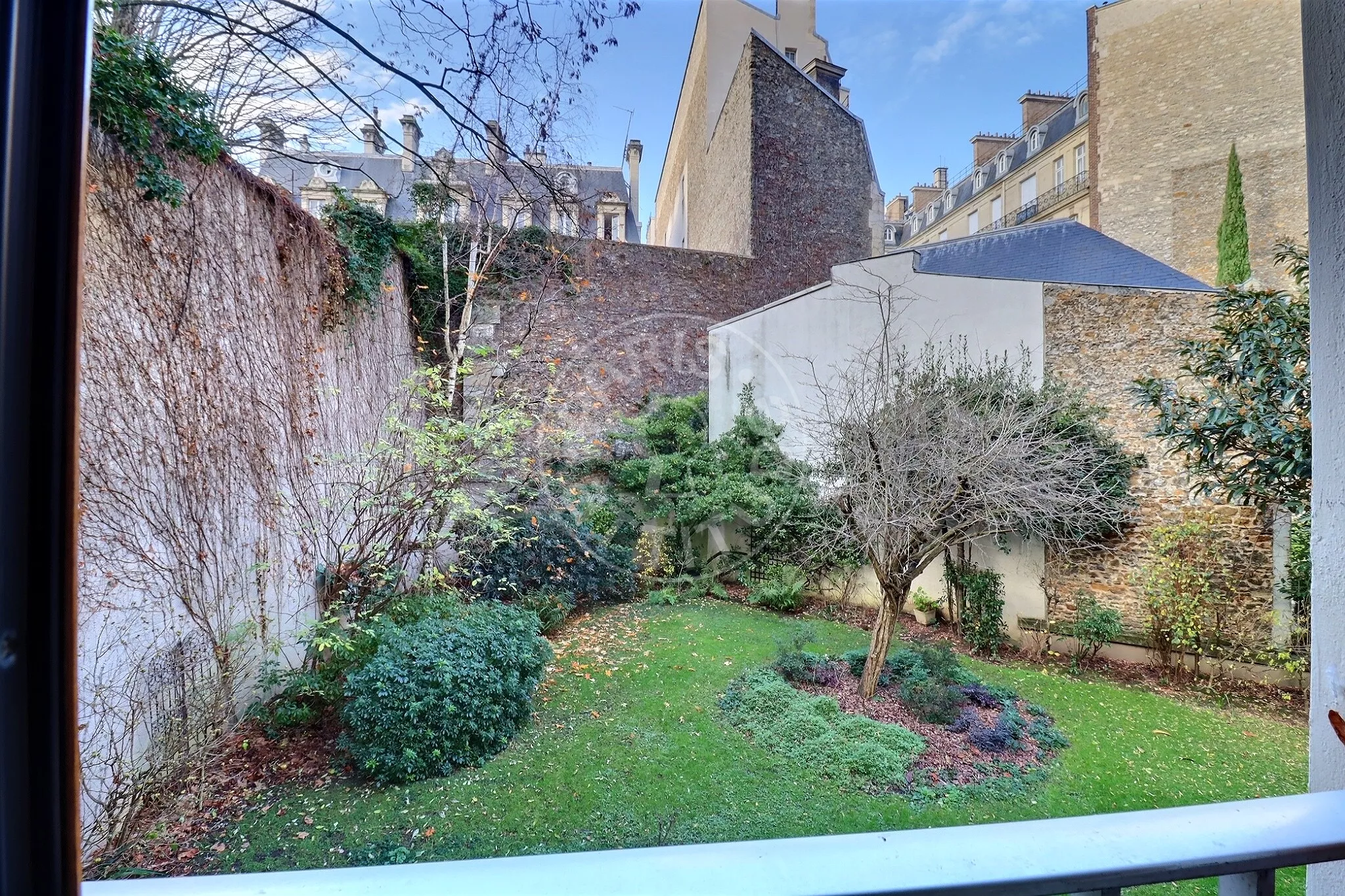 Appartement Rue Leroux à Paris