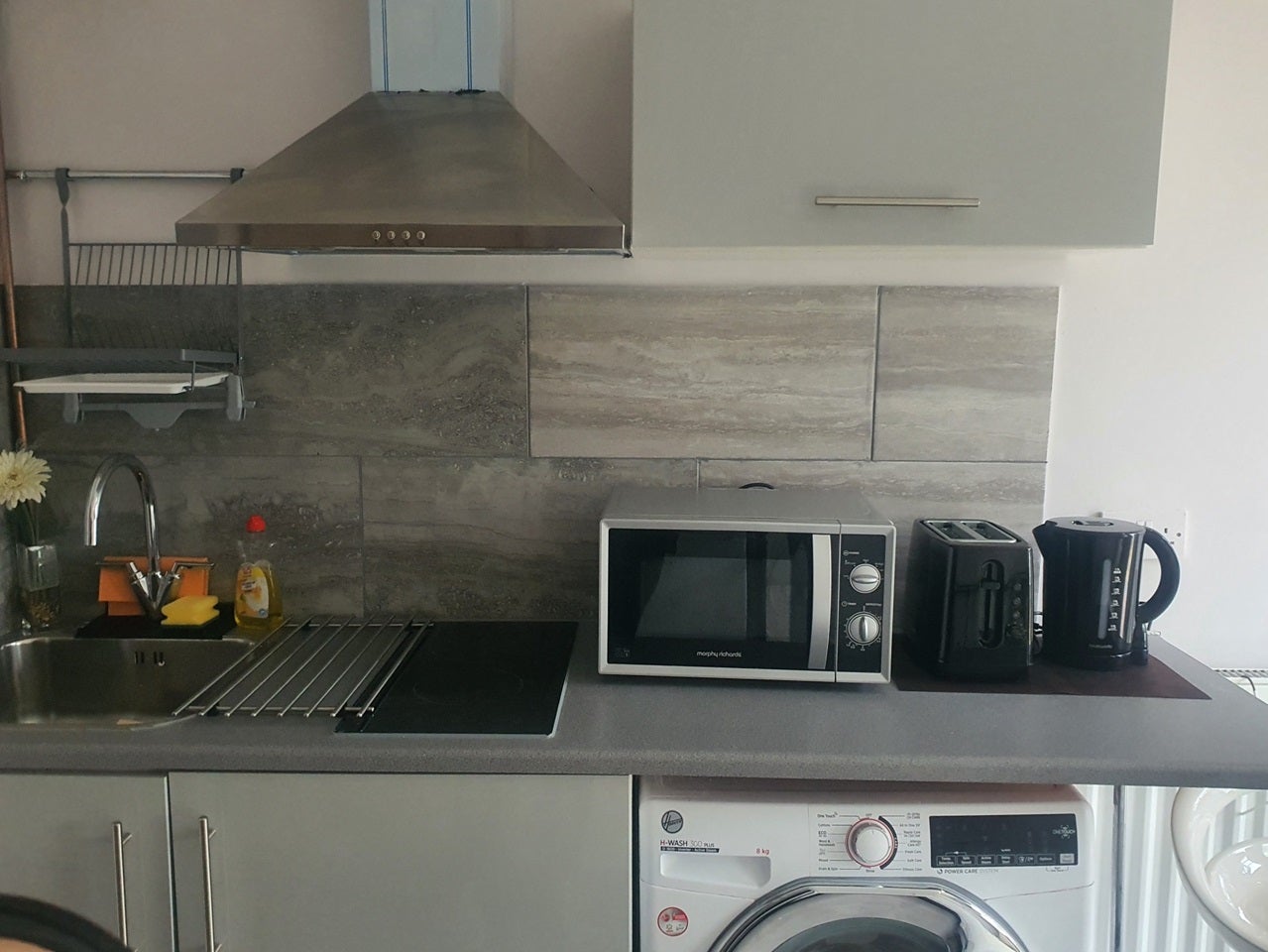 Room Prestwick Road in Watford