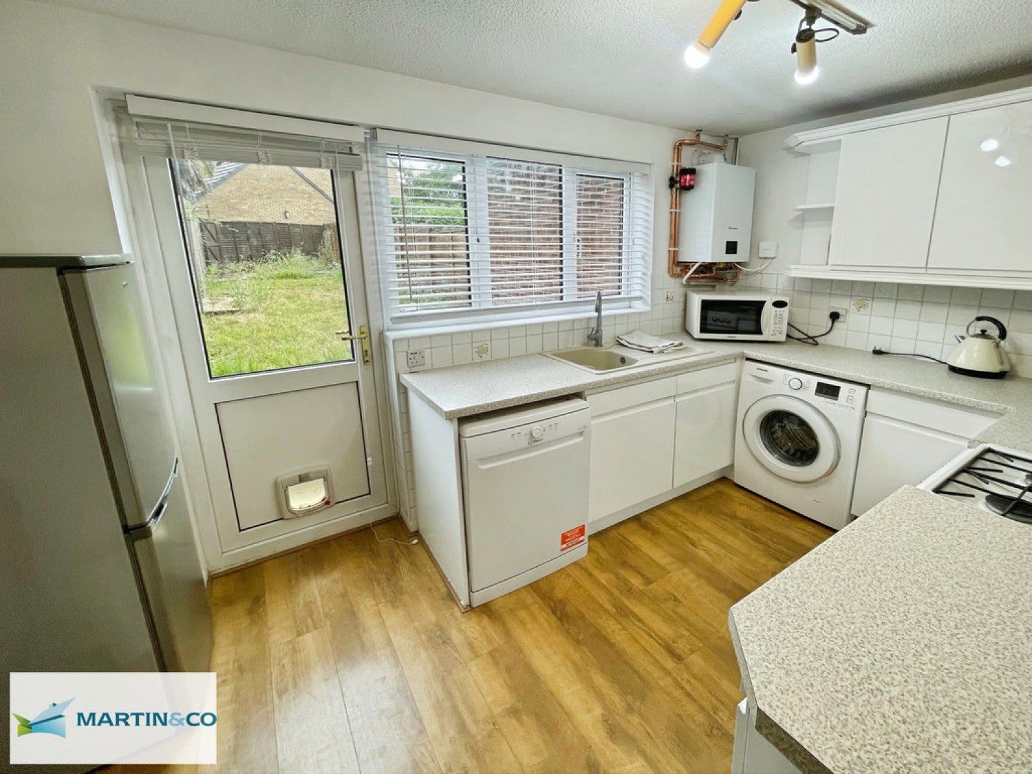 House Cannock Way in Reading