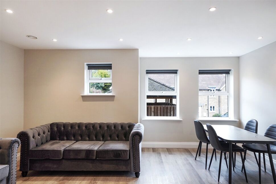 Flat Egham Hill in Borough of Runnymede
