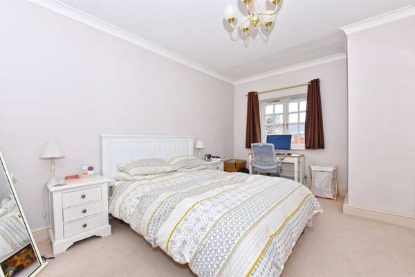 House Barley Way in Marlow