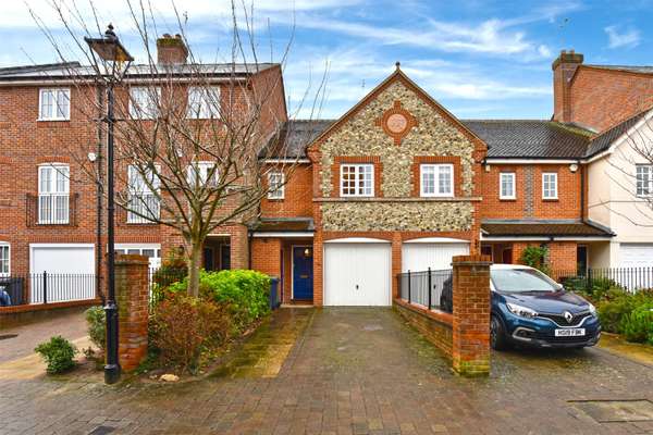House Barley Way in Marlow