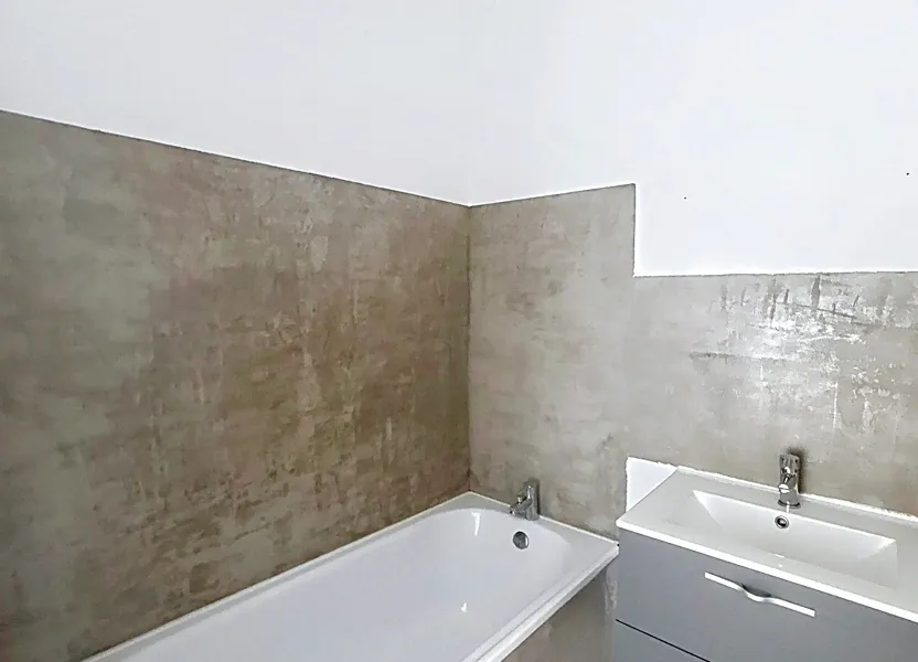 Appartement Rue de l'Égalité à Neuvéglise-sur-Truyère