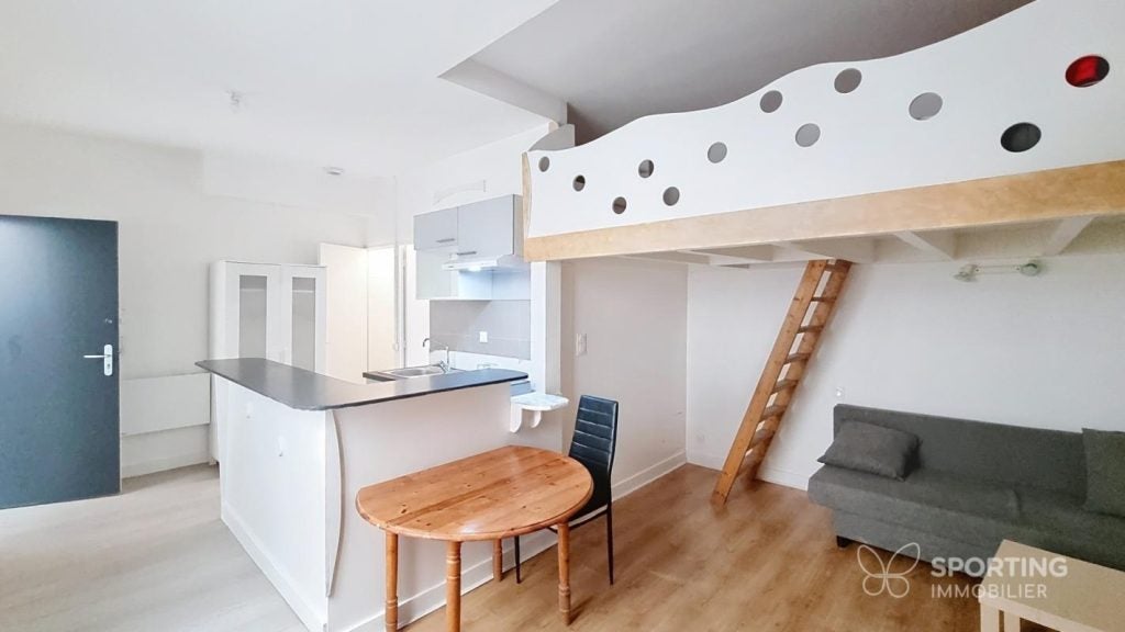 Flat Rue des Vignes in Bordeaux