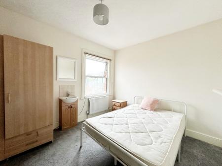 Room Kings Road in Hart
