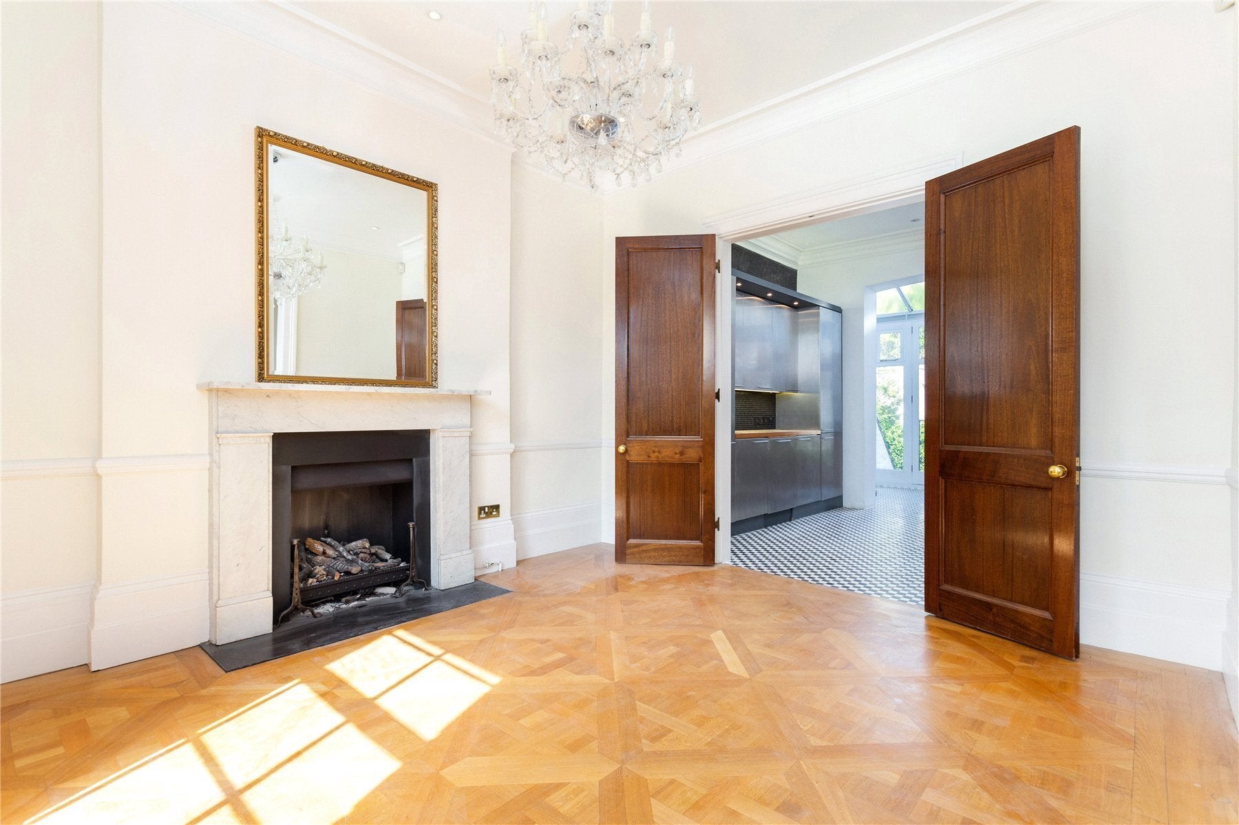 House Markham Square in Greater London