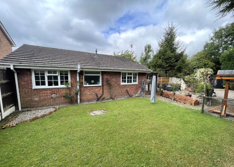 House Diamond Close in Staffordshire Moorlands