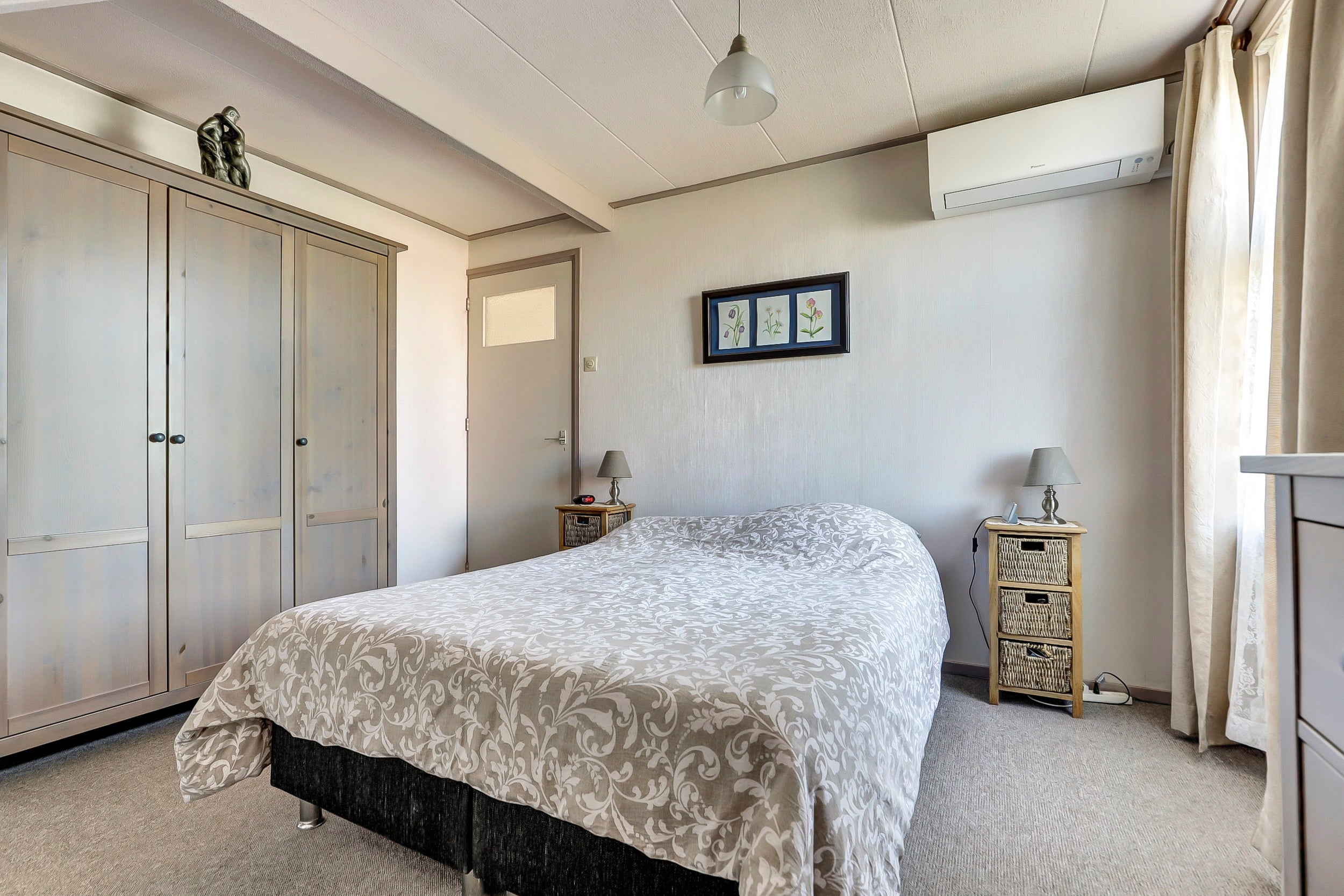 Twee-onder-één-kap te koop: Vlissingsestraat 112, Oost-Souburg