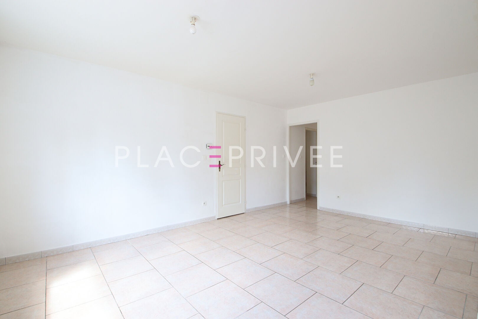 Appartement M 5 à Fléville-devant-Nancy