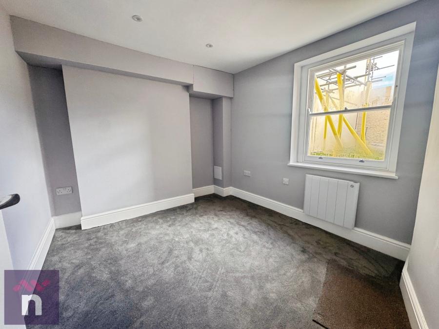 Flat Grosvenor Street in Cheltenham