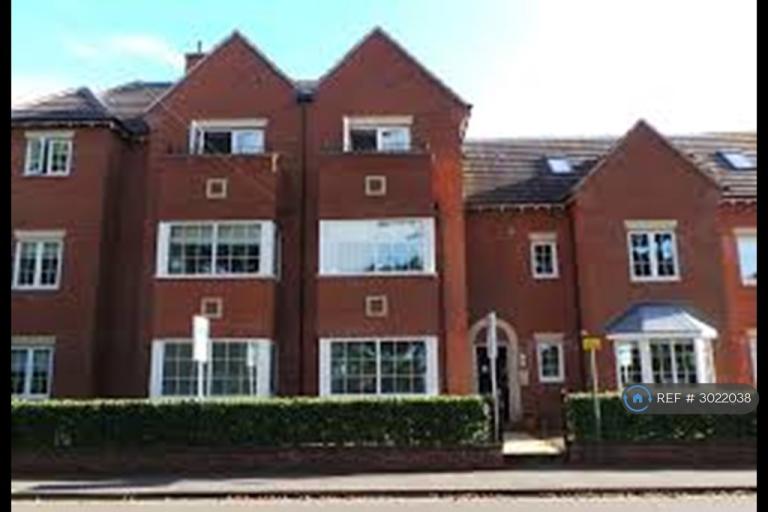 Flat Dingle Lane in Metropolitan Borough of Solihull