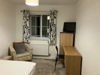 Room Chedington Avenue in Nottingham