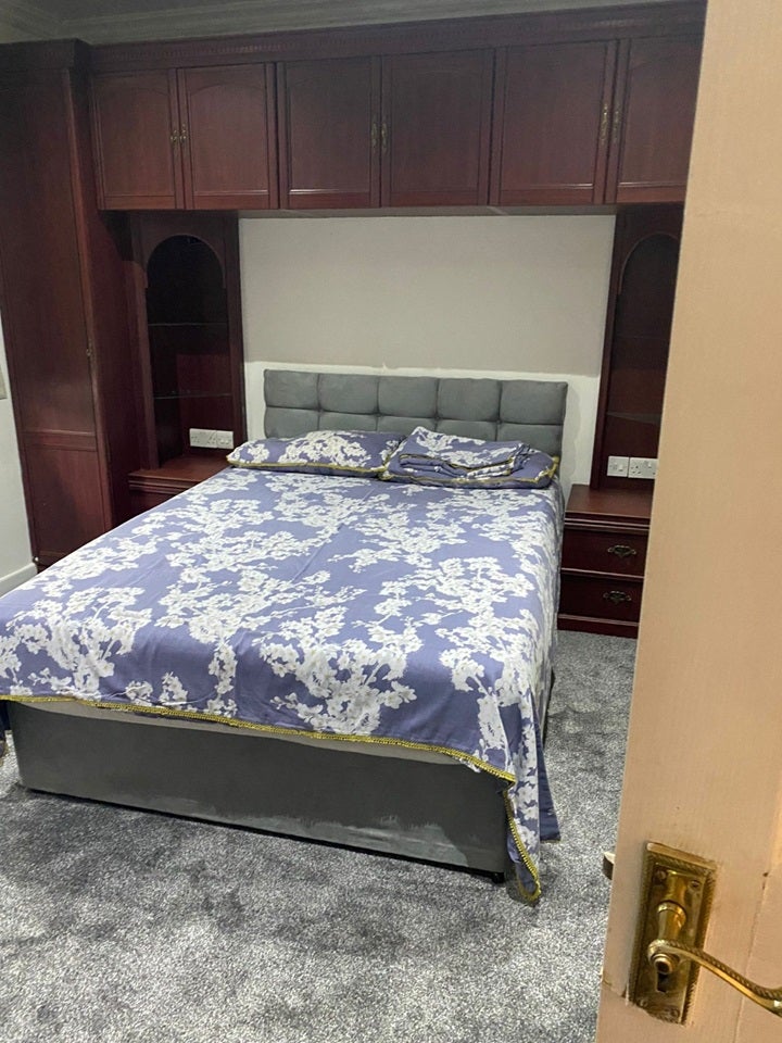 Room Edgeworth Avenue in Greater London