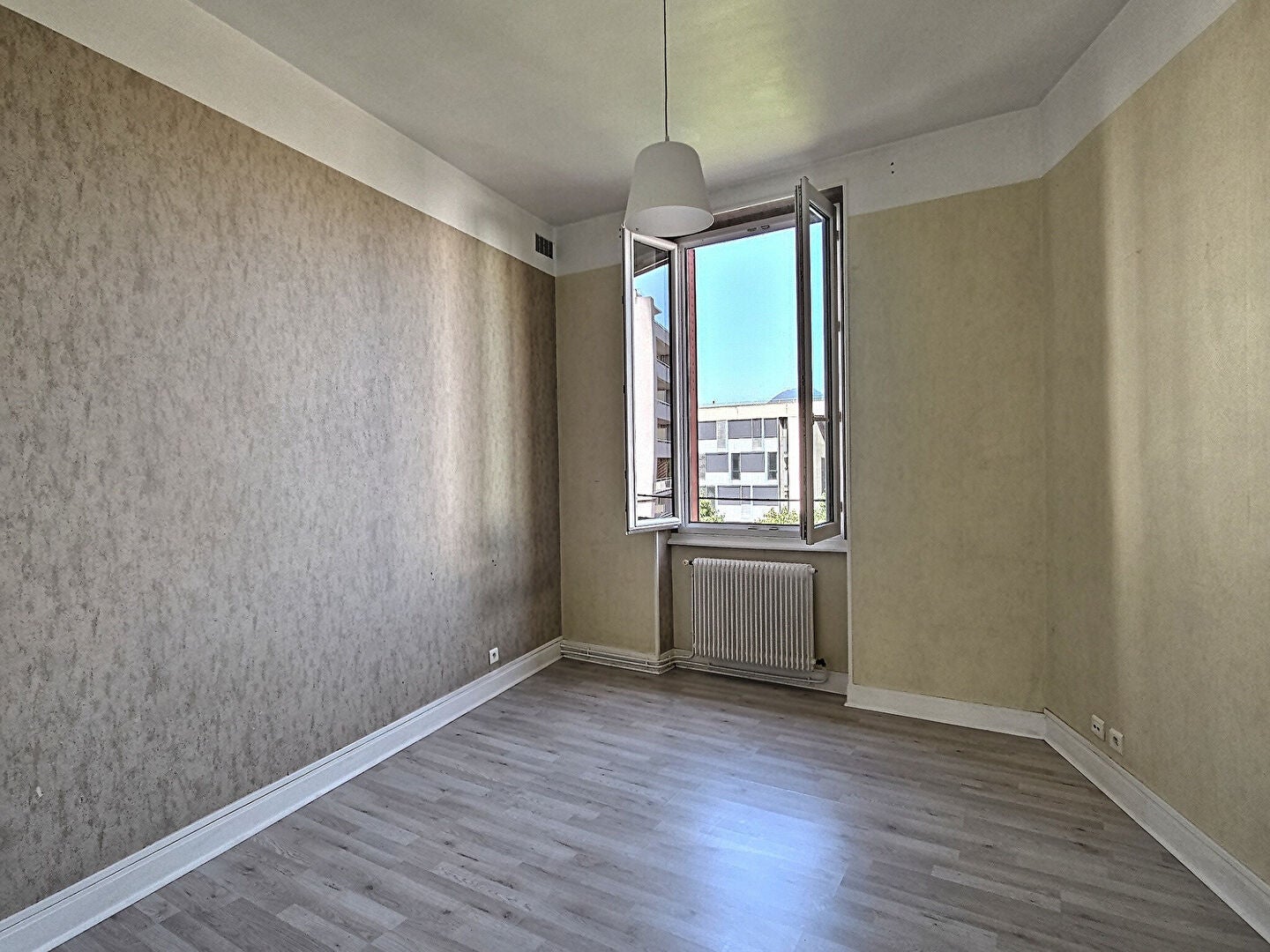 Flat Avenue Léon Blum in Clermont-Ferrand