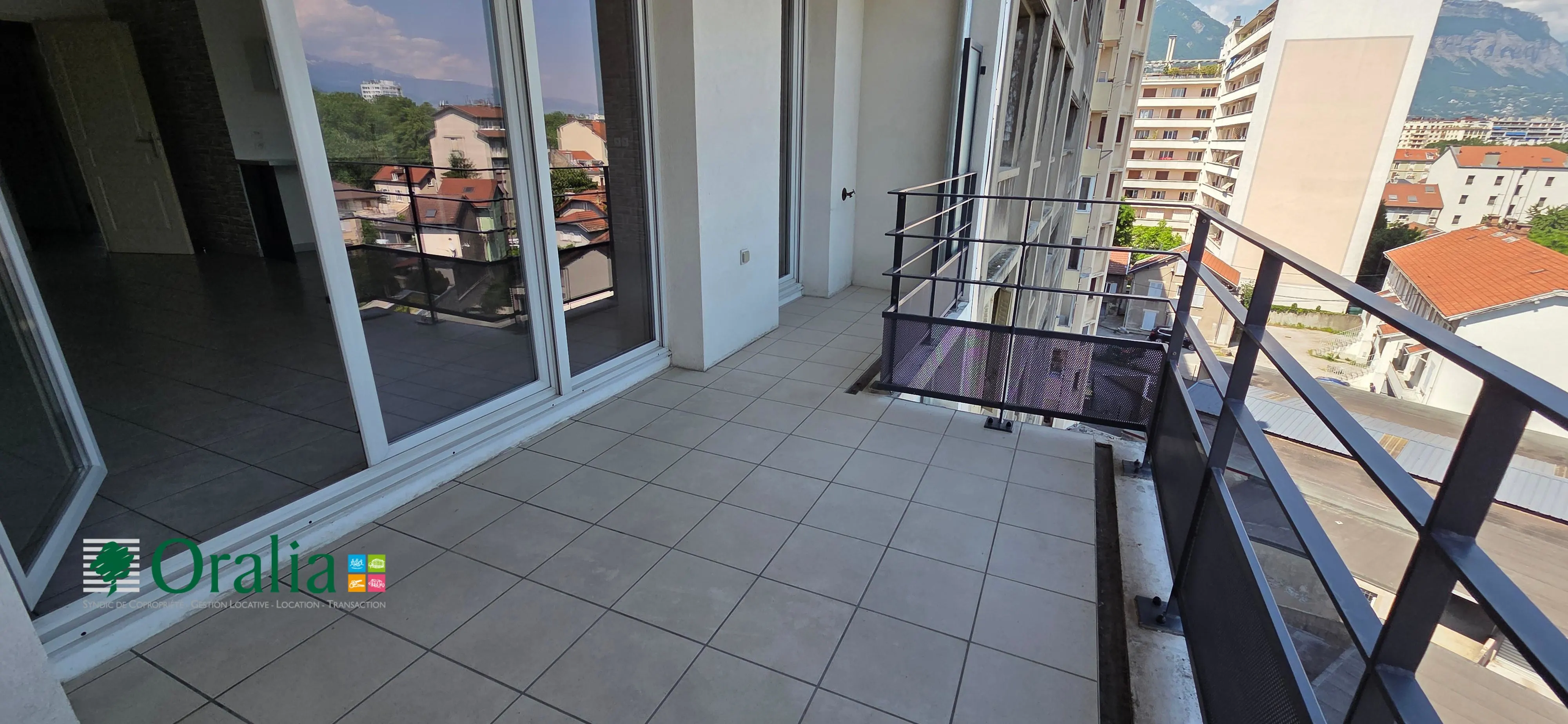 Appartement Cours de la Libération et du Général de Gaulle à Grenoble