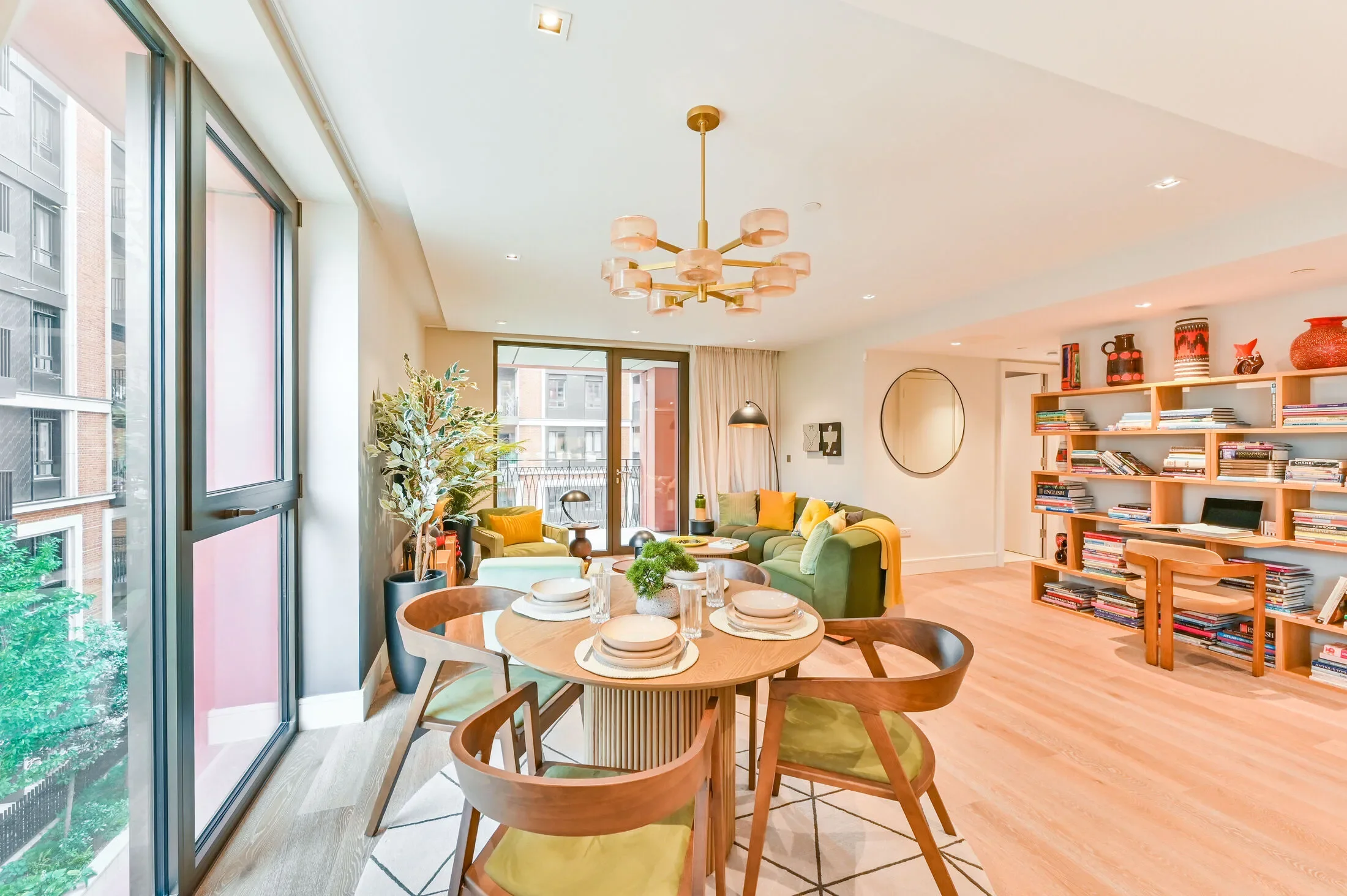 Flat Princess Louise Close in City of Westminster