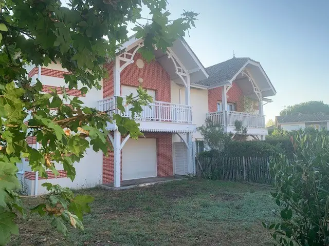 Appartement Allée des Arrousineys à Biganos