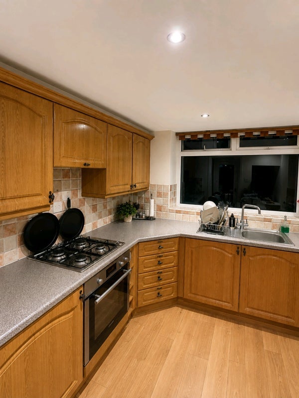 Room Southmead Avenue in Newcastle upon Tyne