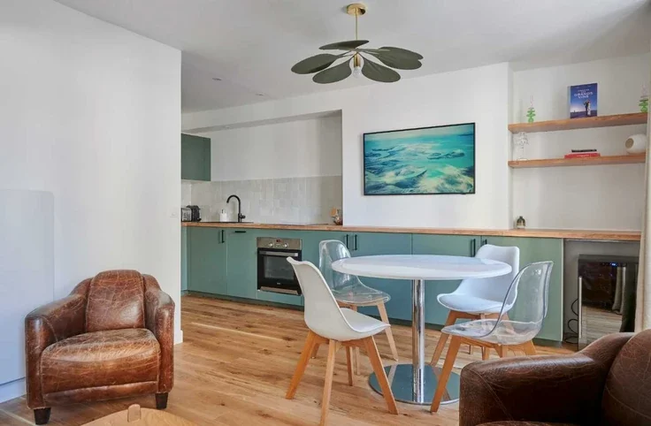 Appartement Rue d'Orsel à Paris