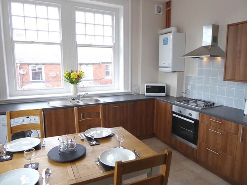 Flat Victoria Road in Barrow-in-Furness