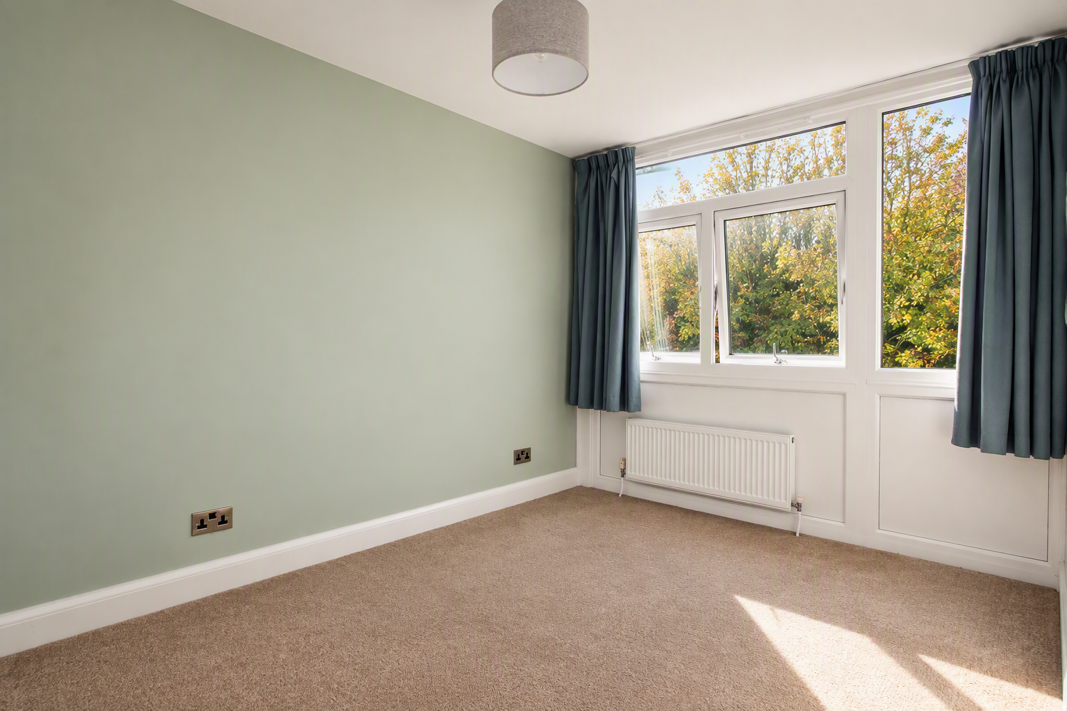 Flat Tarnwood Park in Greater London