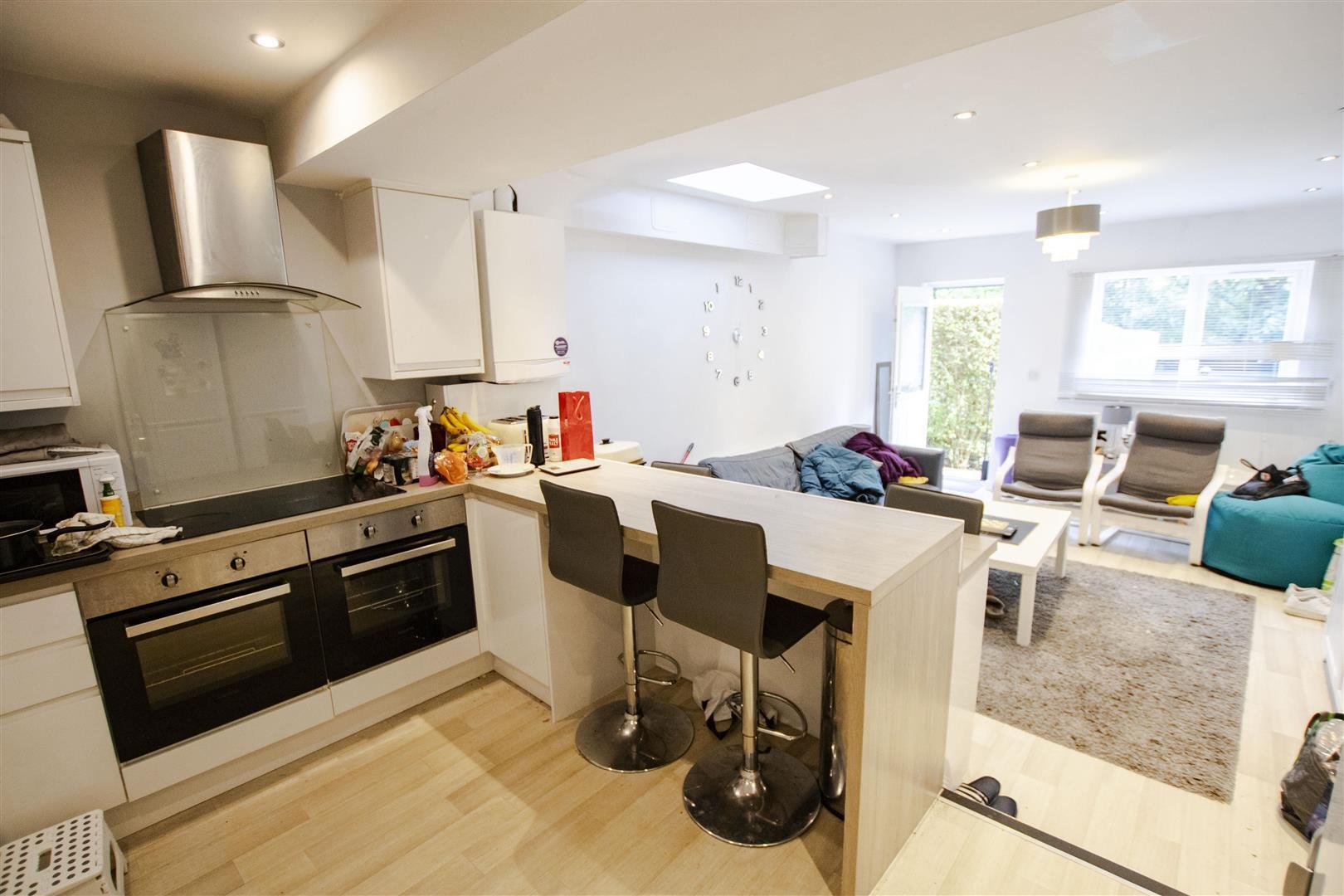Flat Heeley Road in Birmingham