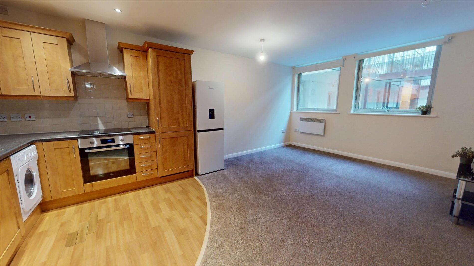 Flat London Road in Greater London