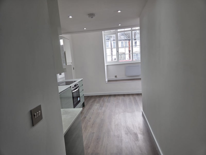Flat Lea Bridge Road in Greater London