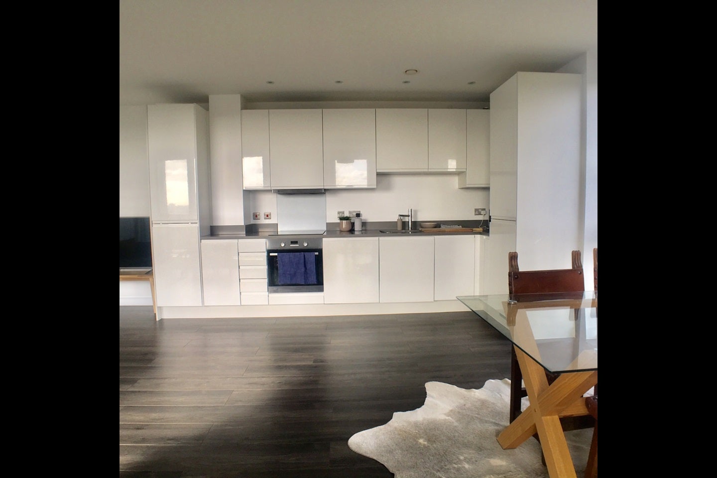 Flat Batavia Road in Greater London