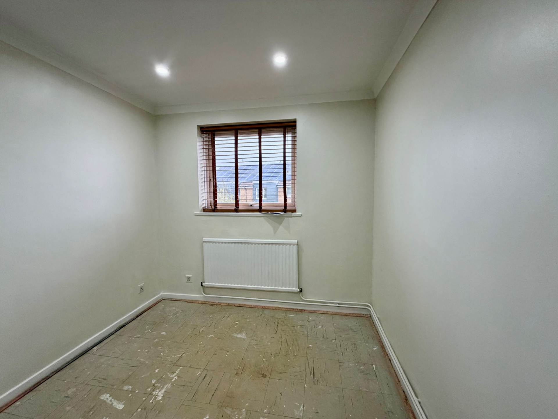 Flat Orwell Drive in Aylesbury