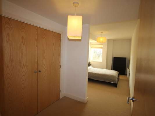 Flat Riverside Place in Cambridge