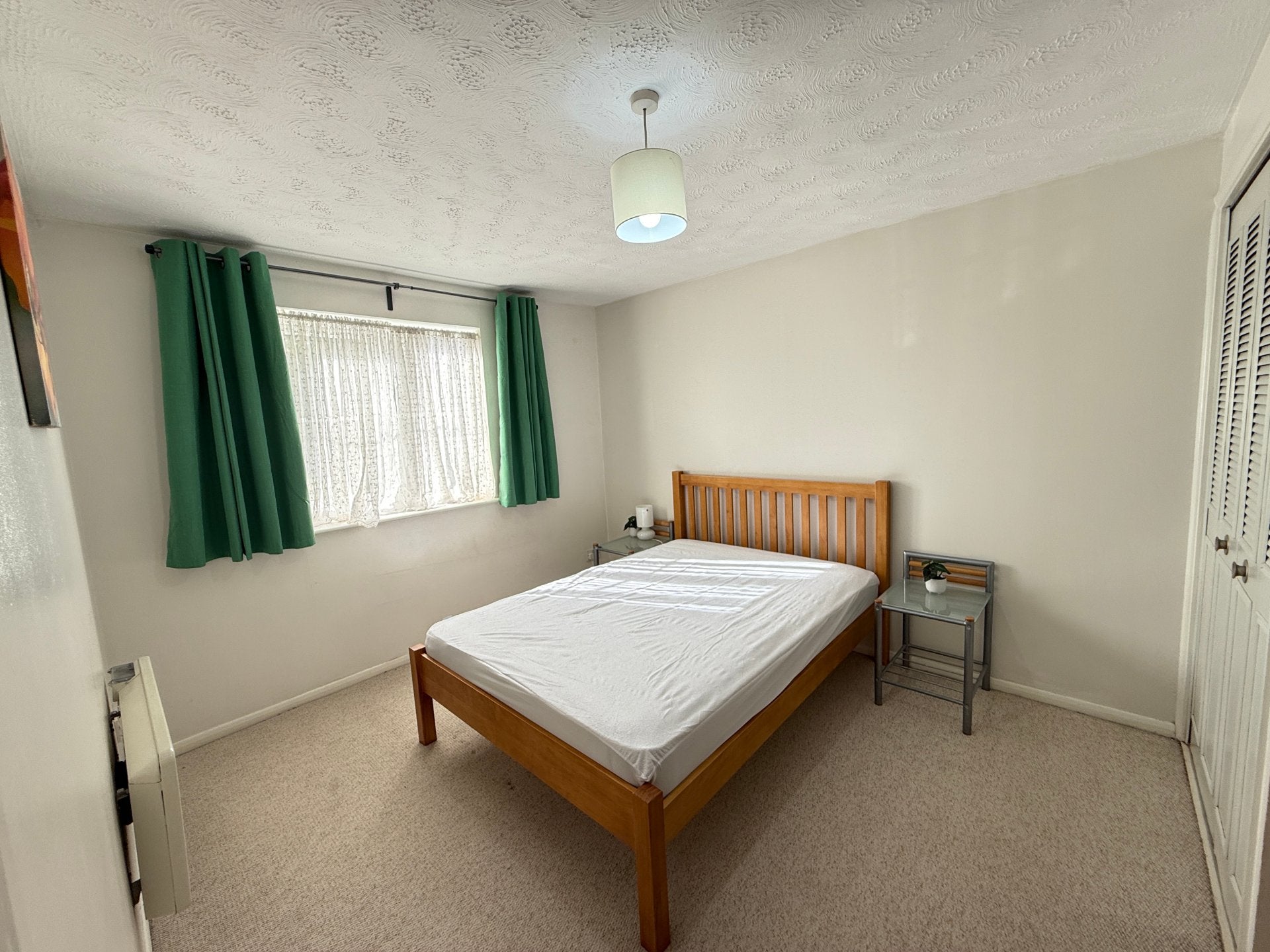 Flat Elmore Close in Greater London