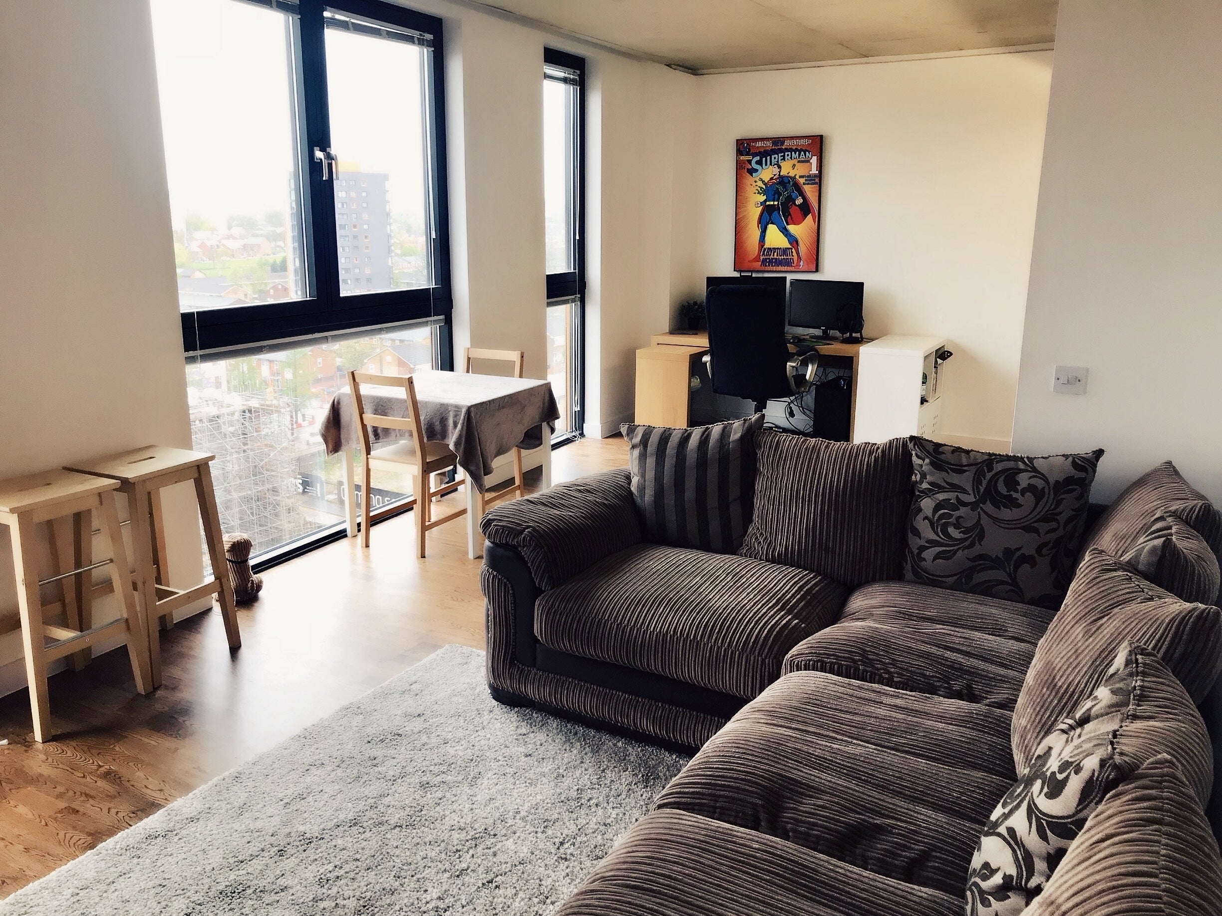 Flat Lampwick Lane in Manchester