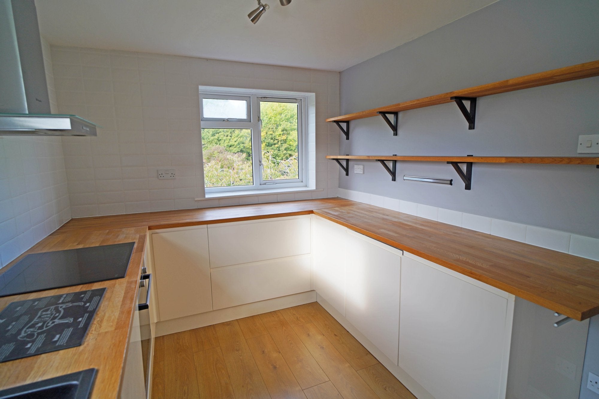 Flat Stanton Walk in Warwick