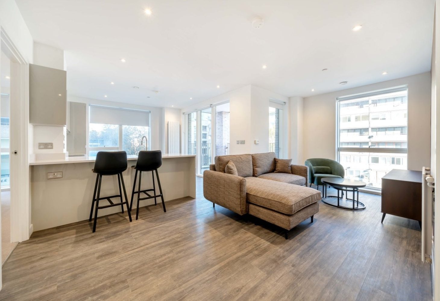 Flat Thurlow Street in Greater London