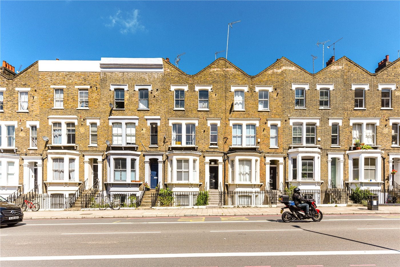 Flat Farringdon Road in Greater London