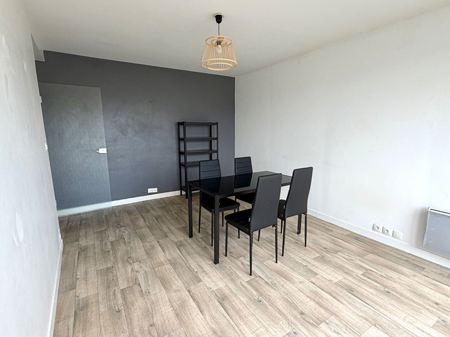 Flat Avenue Georges Clemenceau in Caen