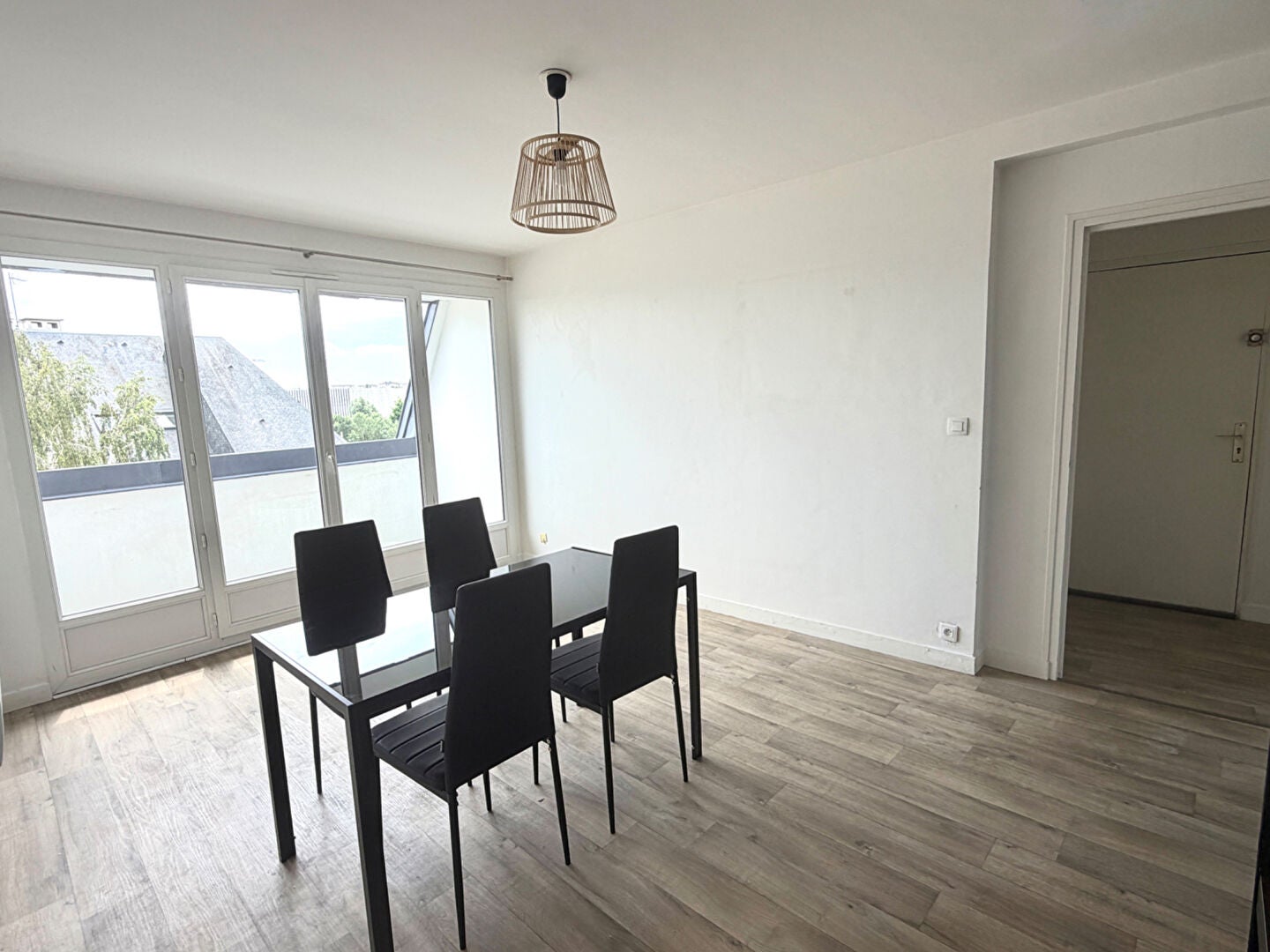 Flat Avenue Georges Clemenceau in Caen