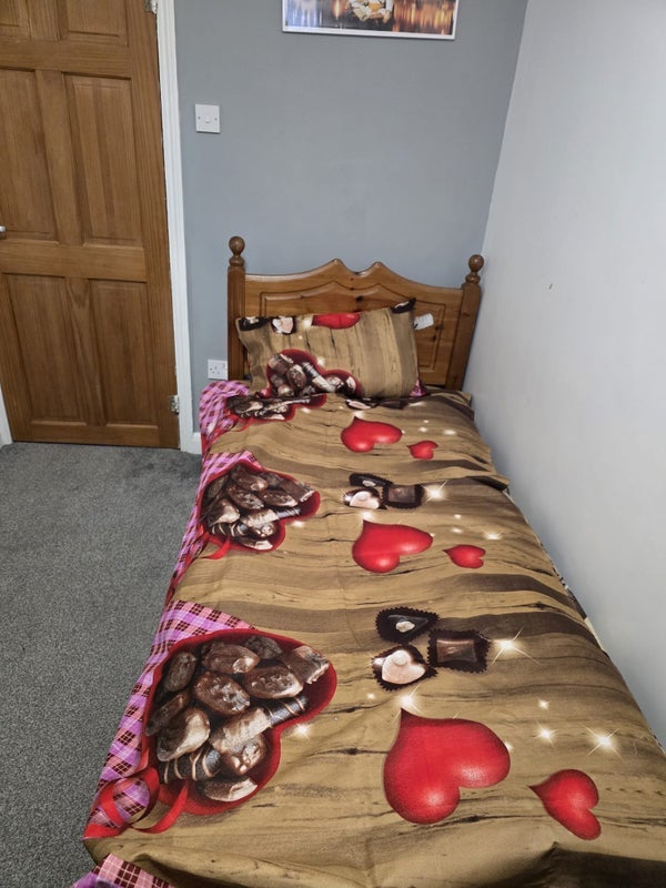 Room Biggin Hall Crescent in Coventry