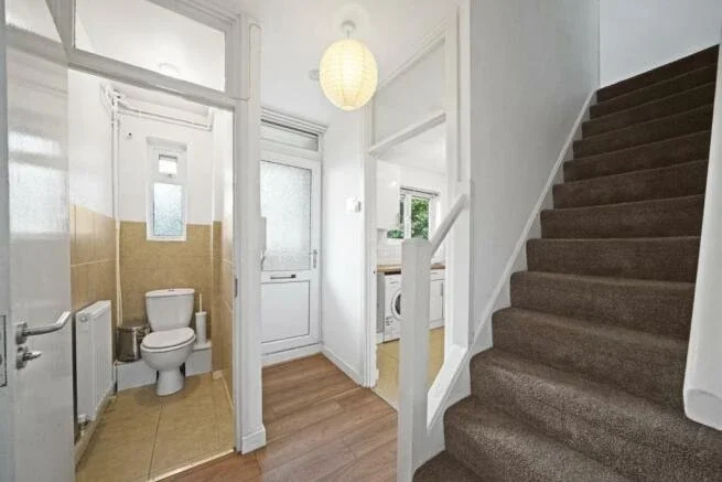 Flat Shaftesbury Street in Greater London