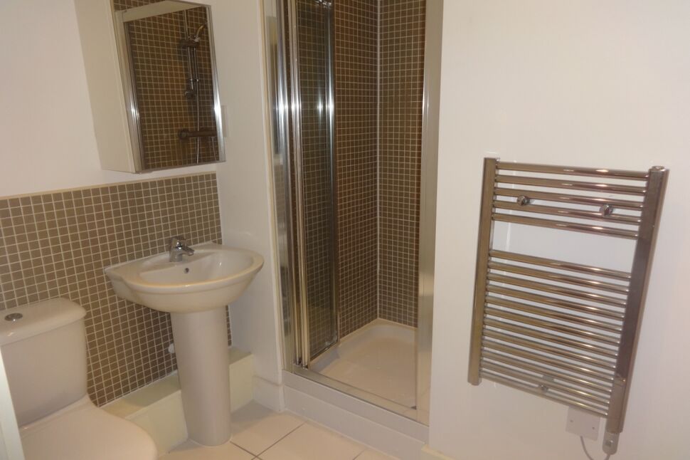 Flat Royal Troon Mews in Wakefield