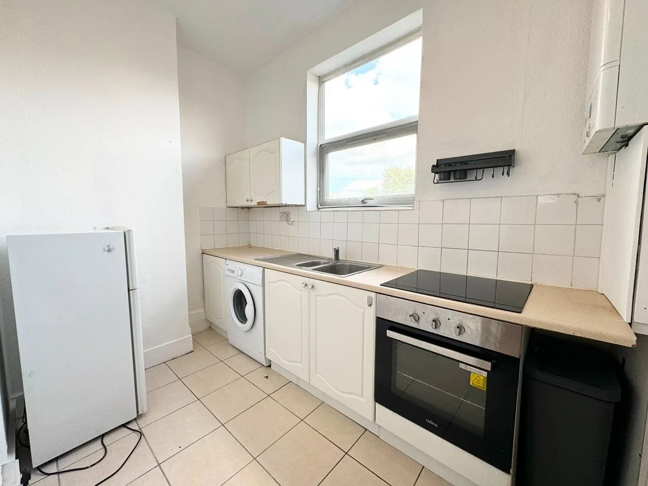Flat Hornsey Road in Greater London