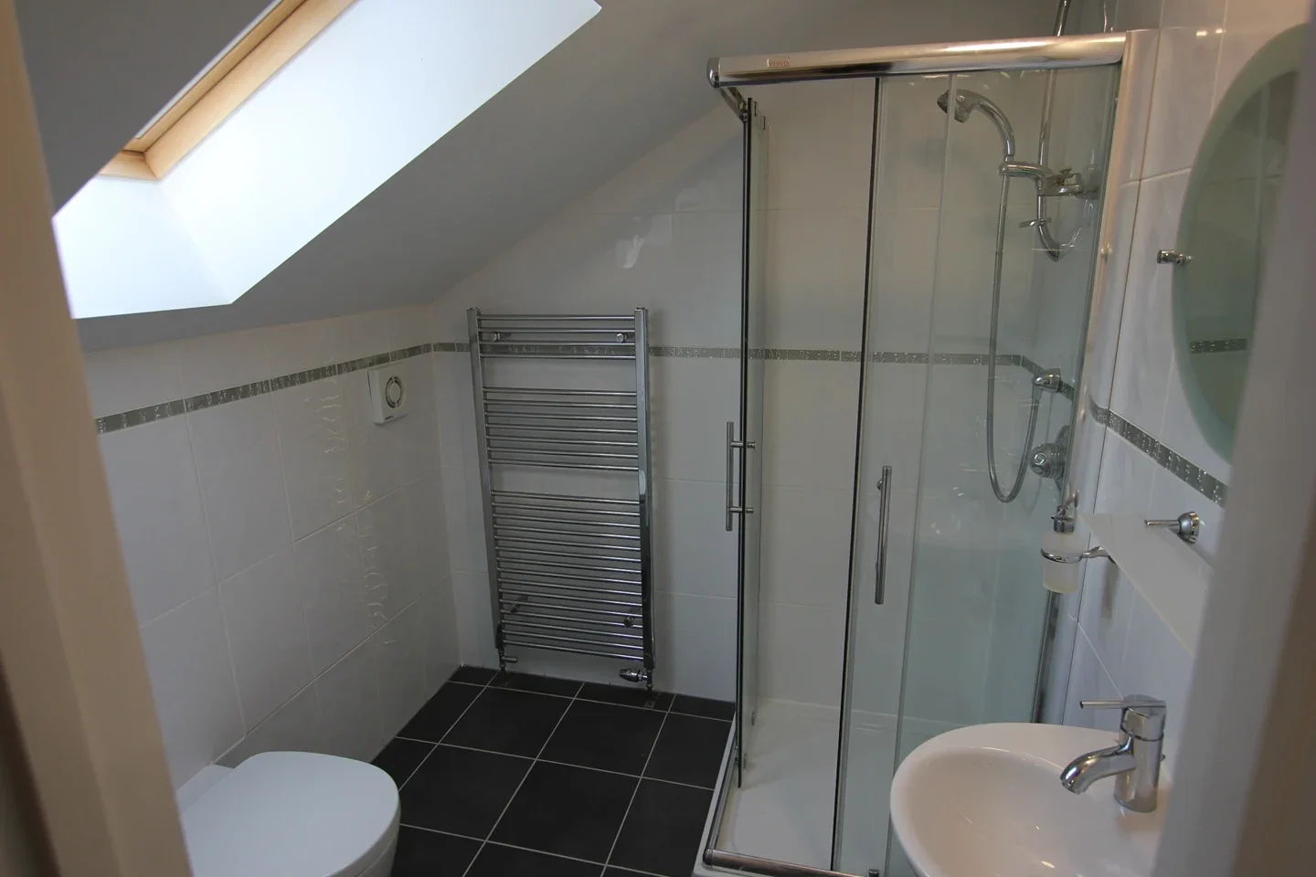 Room Hertingfordbury Road in East Hertfordshire