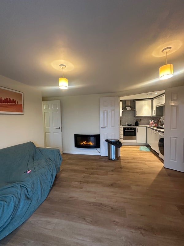 Room Middlewood Street in Salford