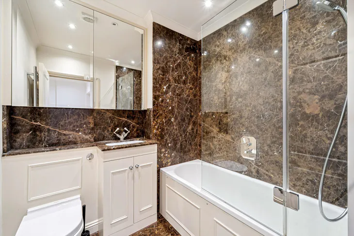 Flat Ebury Street in City of Westminster